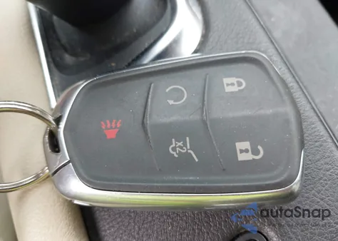 2017 Cadillac Xt5 Luxury z USA, uszkodzony, nr VIN 1GYKNDRS8HZ110849